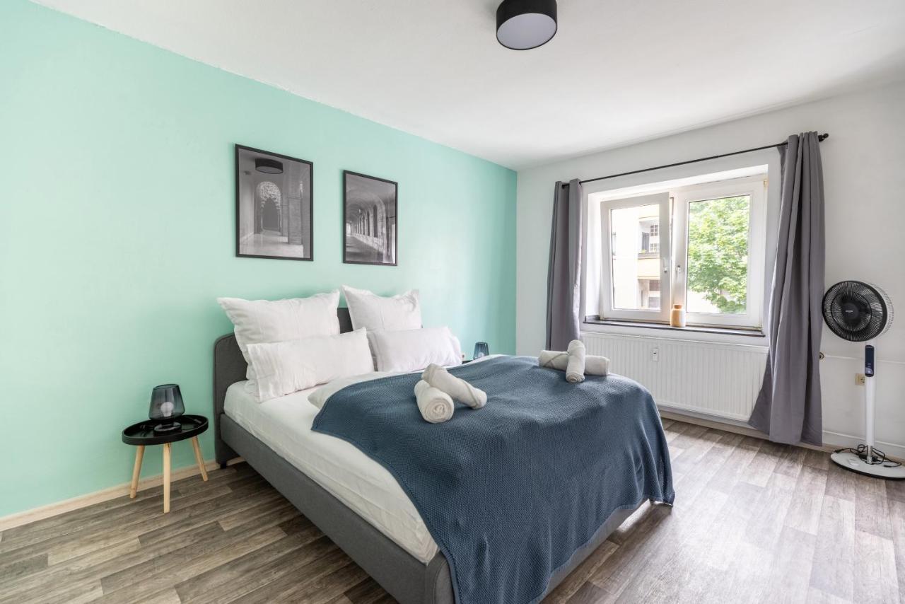 Perfekt Fuer 2! Wifi/ Netflix Lägenhet Duisburg Exteriör bild